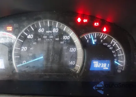 2013 Toyota Camry L/Se/Le/Xle z USA, uszkodzony, nr VIN 4T1BF1FKXDU673068